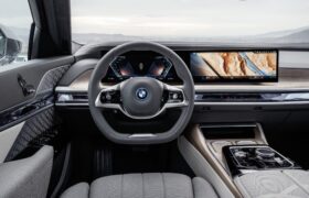 امکانات شگفت‌انگیز BMW سری هفت