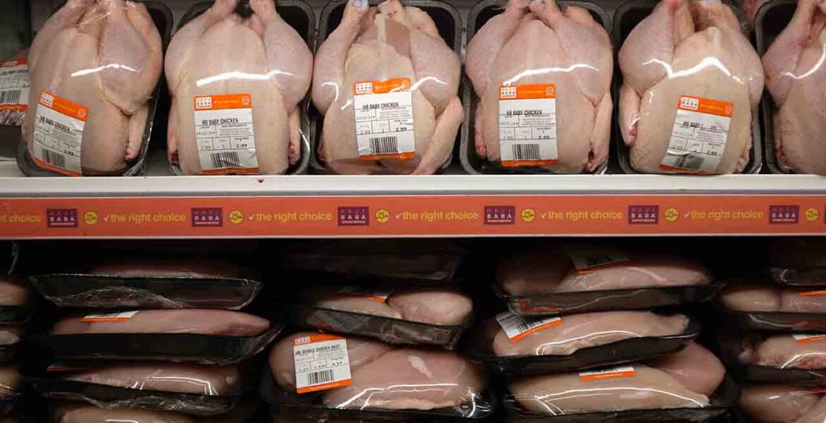 BRITAIN-ENVIRONMENT-FOOD-PLASTIC