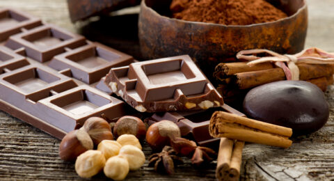قیمت کاکائو chocolate with ingredients-cioccolato e ingredienti